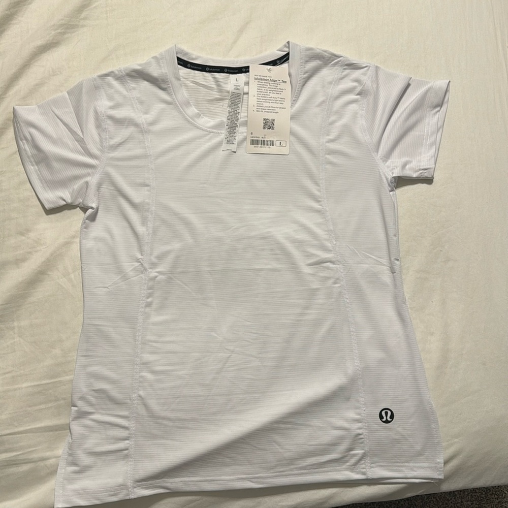 Lululemon Align Tee
